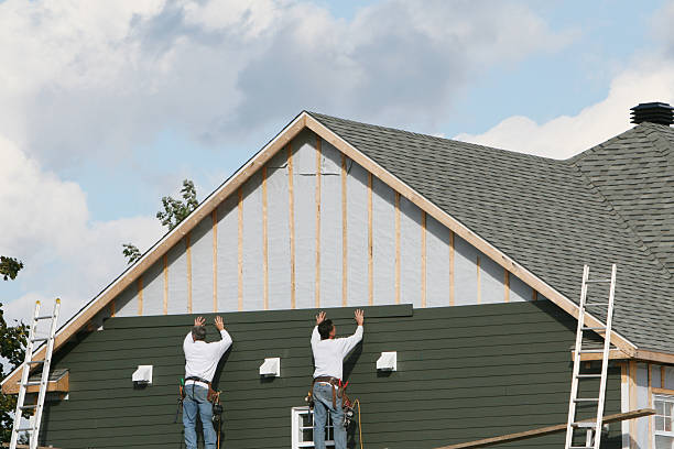 Professional Siding Replacement technician working in Myerstown, PA